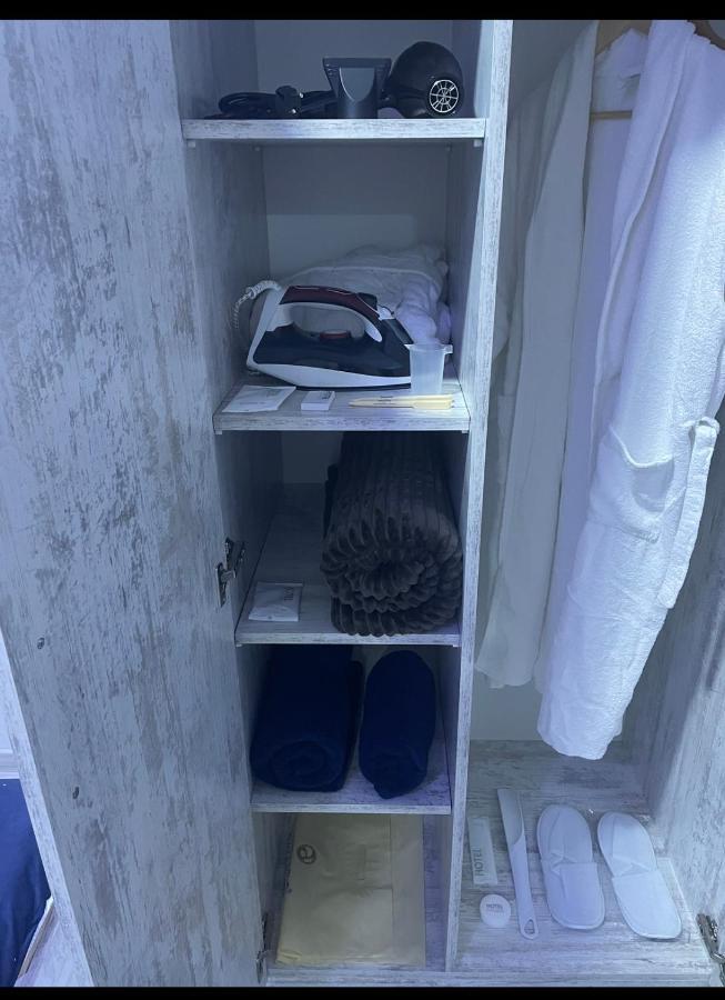 예레반 Cool Blue Interior Self Check In 아파트 외부 사진
